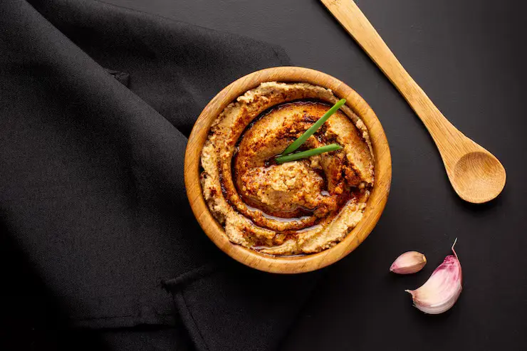 Golden Pita & Velvet Hummus